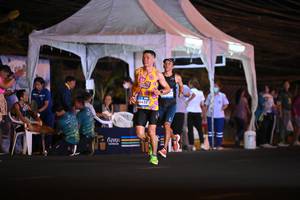 BIB: 0433
                            <button type="button" onclick="openModal(23027822)" class="btn btn-primary btn-sm float-right btn-popup" data-toggle="modal" data-target=".modal-high-quality">
                        <i class="fas fa-shopping-cart"></i> Add to Cart
                    </button>
                                            <button type="button" onclick="isThisMe(23027822, true)" class="btn btn-success btn-sm float-right btn-popup btn-isme hidden" data-toggle="tooltip" data-placement="bottom" title="นี่คือรูปของคุณใช่ไหม คลิกที่นี่เพื่อเอาเข้าอัลบั้ม">
                        <i class="fas fa-plus"></i> Add to album
                    </button>
                    <button type="button" onclick="isThisMe(23027822, false)" class="btn btn-warning btn-sm float-right btn-popup btn-isnotme hidden">
                        <i class="fas fa-ban"></i> Remove from album
                    </button>